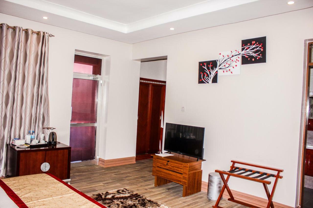 Sea View Beach Resort Lindi Екстер'єр фото